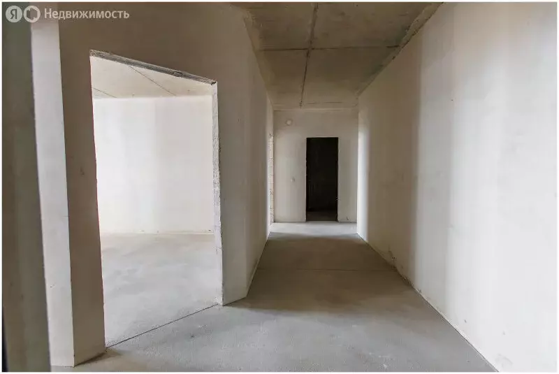 3-комнатная квартира: Симферополь, улица Батурина, 177к3 (79.77 м) - Фото 2