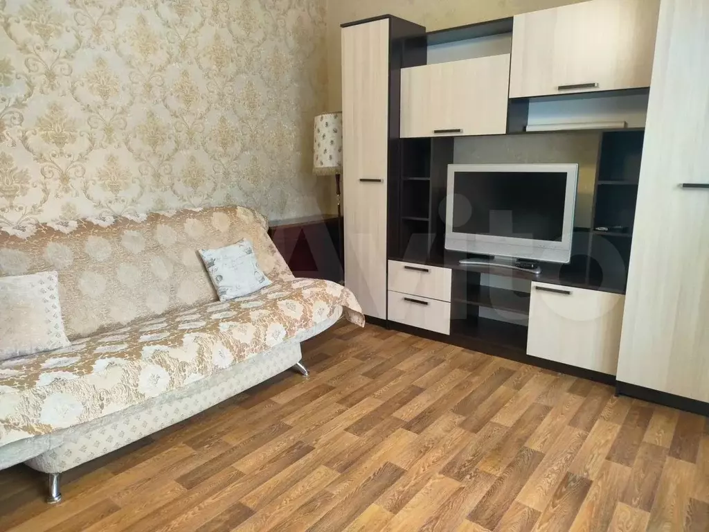 2-к. квартира, 67 м, 1/2 эт. - Фото 1