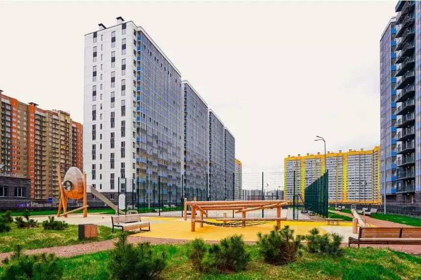 Торговая площадь в Ленинградская область, Мурино Всеволожский район, ... - Фото 1