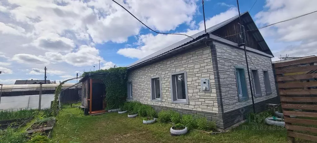 Дом в Омская область, Омск ул. 5-я Путевая, 106 (63 м) - Фото 1