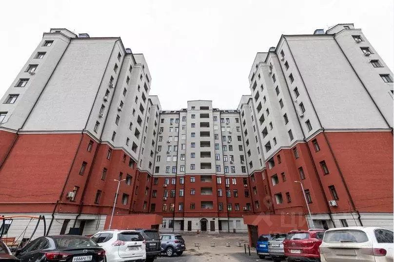3-к кв. Татарстан, Казань ул. Вишневского, 3 (95.0 м) - Фото 1