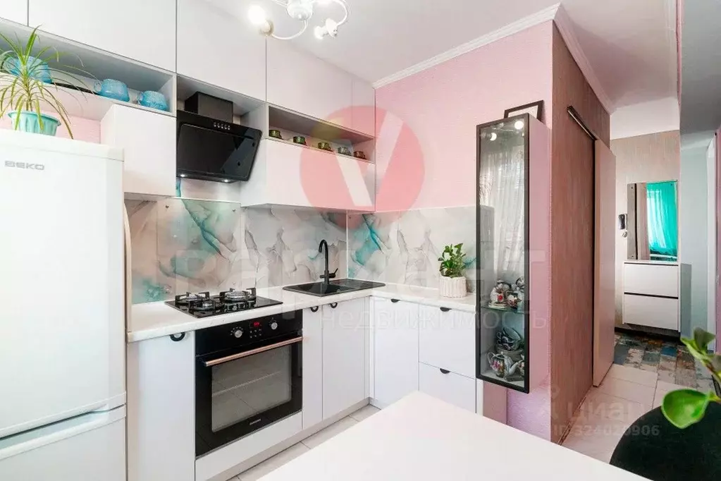 1-к кв. Омская область, Омск ул. Дианова, 7В (30.0 м) - Фото 2