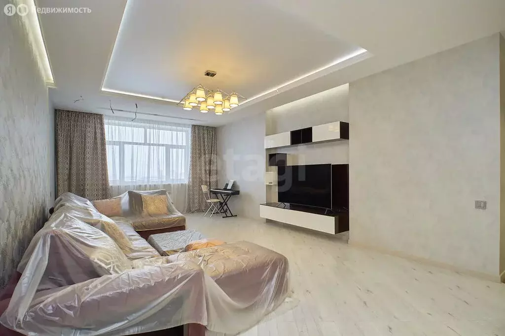 3-комнатная квартира: Тюмень, улица Малыгина, 90 (129.1 м) - Фото 1