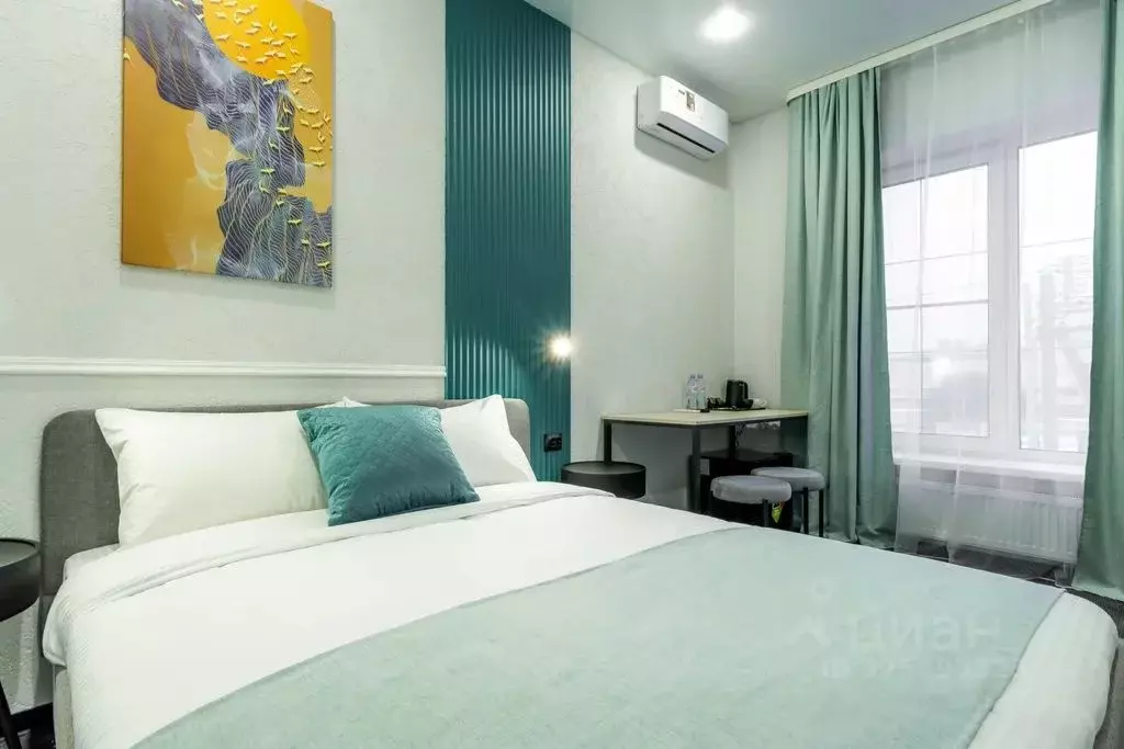 Комната Нижегородская область, Нижний Новгород ул. Спартака, 19 - Фото 1