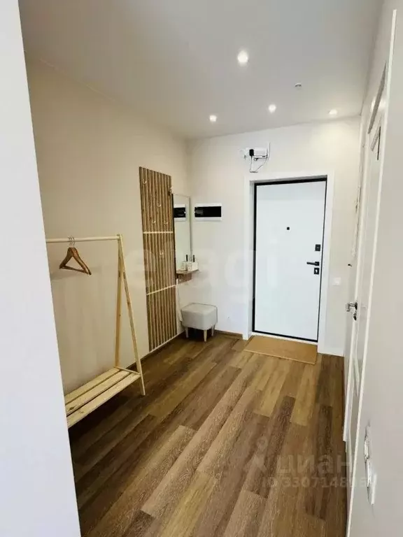 Студия Хабаровский край, Хабаровск ул. Виталия Бубенина, 1 (22.8 м) - Фото 2