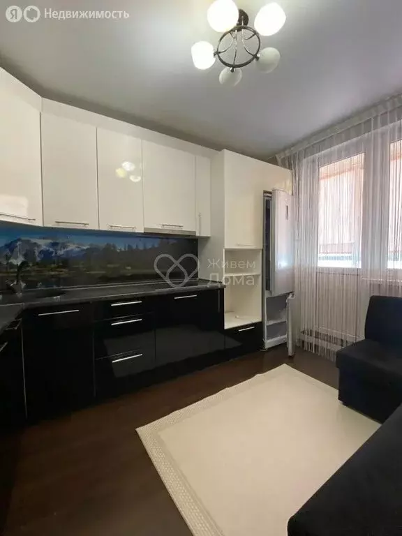 1-комнатная квартира: Волгоград, улица Малиновского, 8 (39 м) - Фото 1