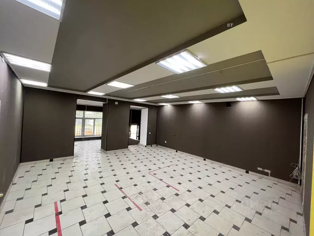 Торговая площадь в Челябинская область, Копейск ул. Петра Томилова, ... - Фото 2