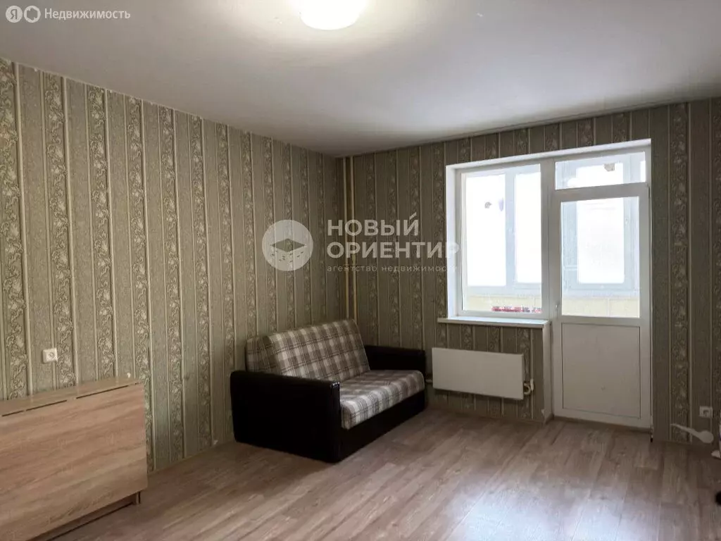 3-комнатная квартира: Екатеринбург, улица Лукиных, 20 (84.7 м) - Фото 2