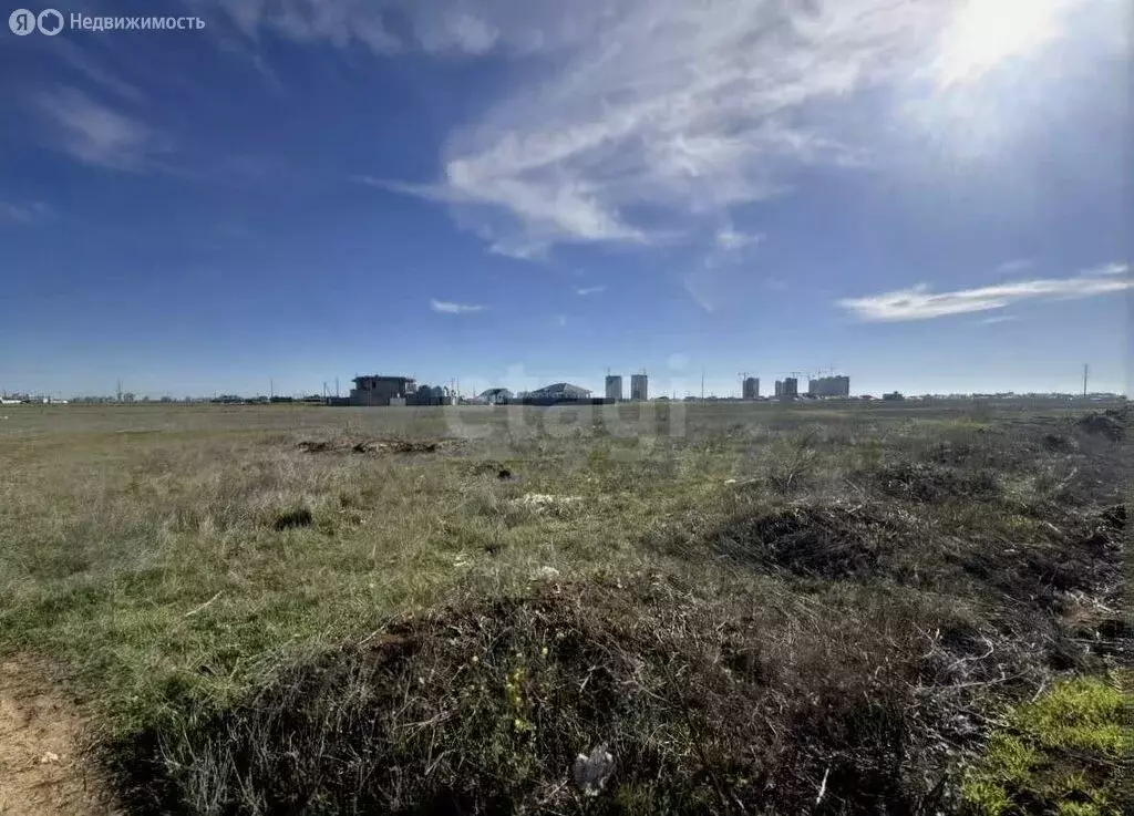 Участок в Сакский район, село Уютное (5.6 м) - Фото 1