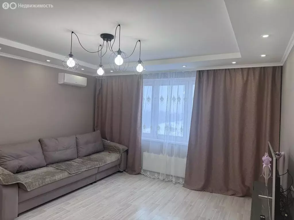 1-комнатная квартира: деревня Малые Вязёмы, микрорайон Высокие ... - Фото 1