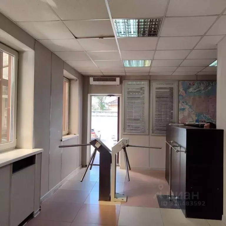 Офис в Самарская область, Самара ул. Водников, 60 (60 м) - Фото 1