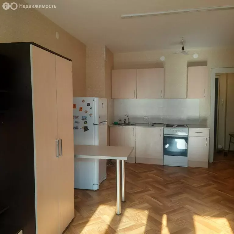 Квартира-студия: Киров, Ленинский район, Широтная улица, 6 (25 м) - Фото 1