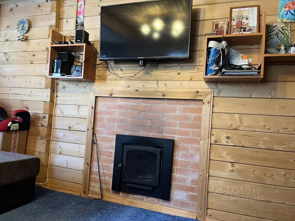 Дом в Калужская область, Жуковский муниципальный округ, Автомобилист ... - Фото 1