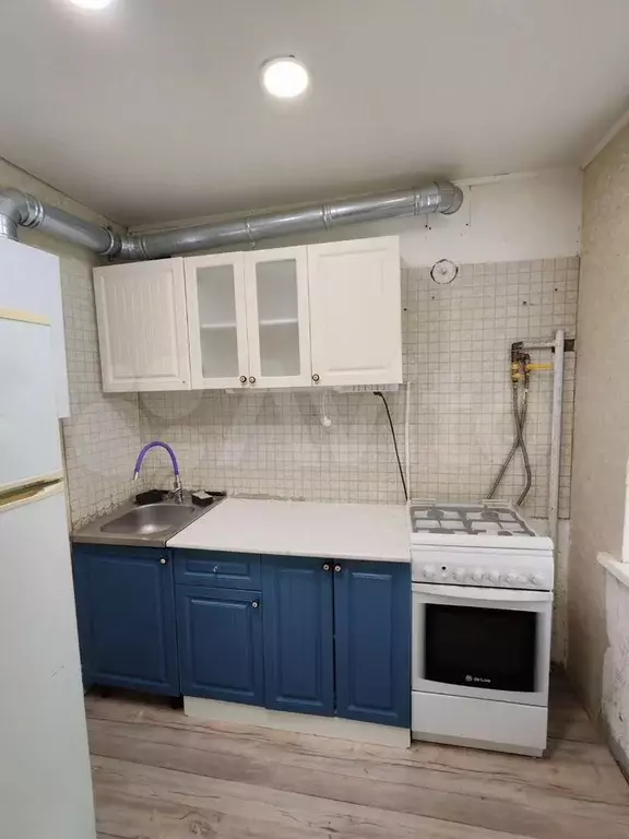 2-к. квартира, 40,5 м, 2/2 эт. - Фото 1