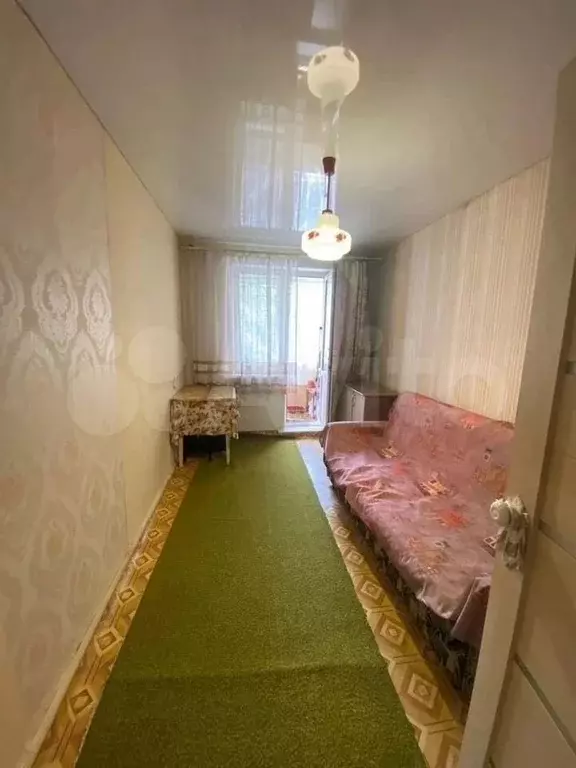 Комната 13 м в 3-к., 1/5 эт. - Фото 0