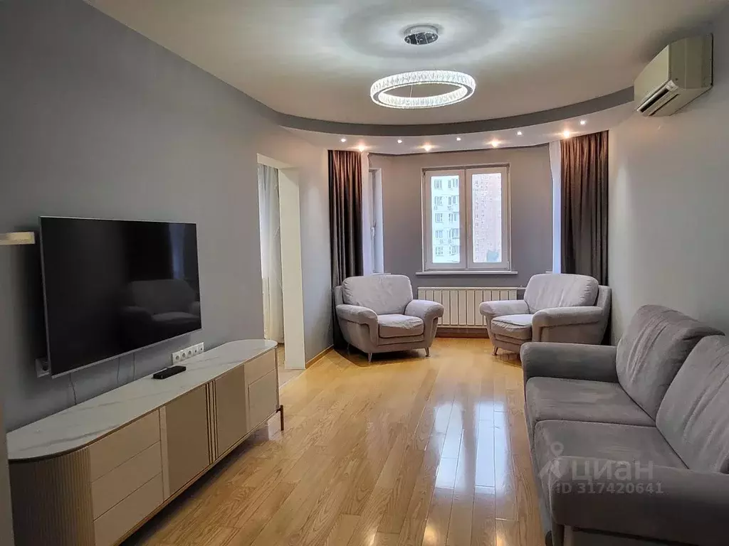 3-к кв. Москва ул. Полины Осипенко, 18К2 (76.0 м) - Фото 1