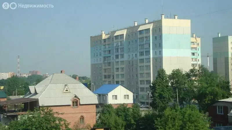 2-комнатная квартира: Челябинск, Омская улица, 12 (65 м) - Фото 0