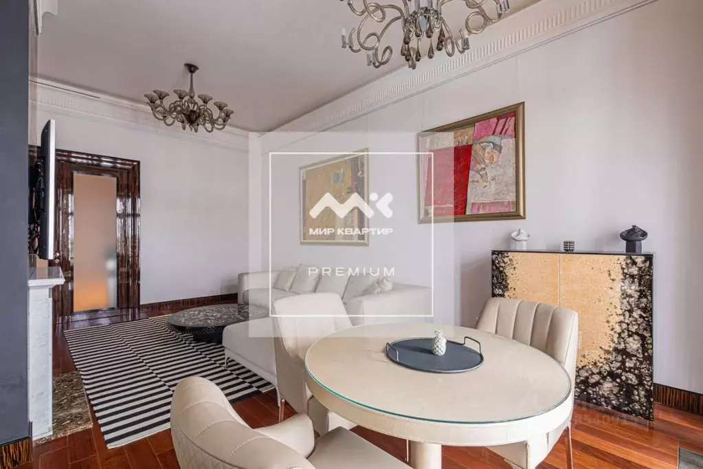 2-к кв. Санкт-Петербург наб. Реки Фонтанки, 76к2 (124.1 м) - Фото 1