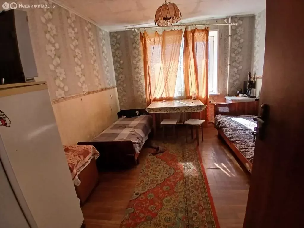 1к в 6-комнатной квартире (13 м) - Фото 1