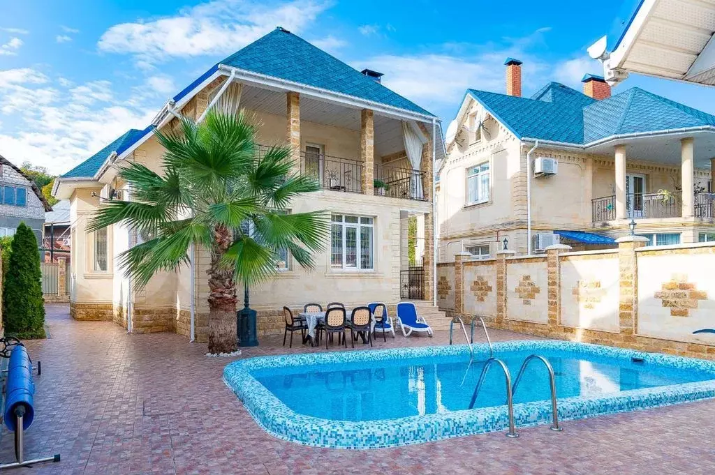Дом 220 м на участке 5 сот. - Фото 0