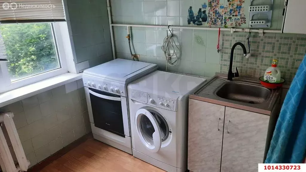 3-комнатная квартира: Краснодар, Фестивальный микрорайон, улица ... - Фото 0