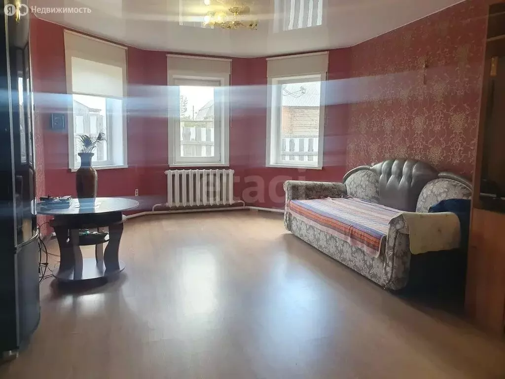 Дом в село Нижний Саянтуй, Зеркальная улица (132.9 м) - Фото 1