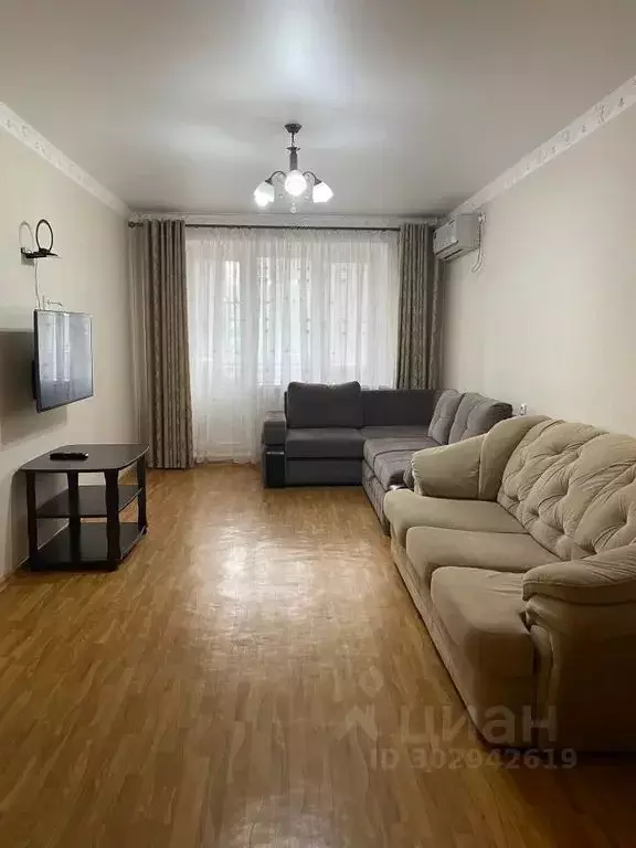 3-к кв. Калмыкия, Элиста 8-й мкр, 5 (65.0 м) - Фото 1