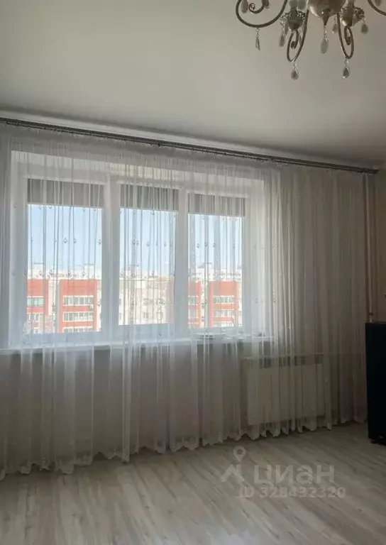 3-к кв. Татарстан, Нижнекамск просп. Химиков, 17 (65.9 м) - Фото 1