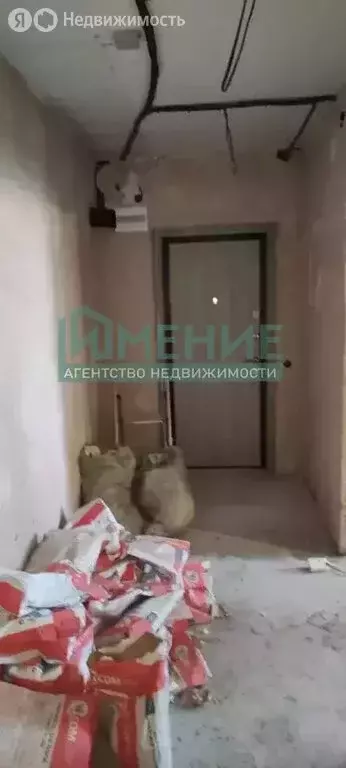 3-комнатная квартира: Ревда, улица Карла Либкнехта, 27 (64.1 м) - Фото 1