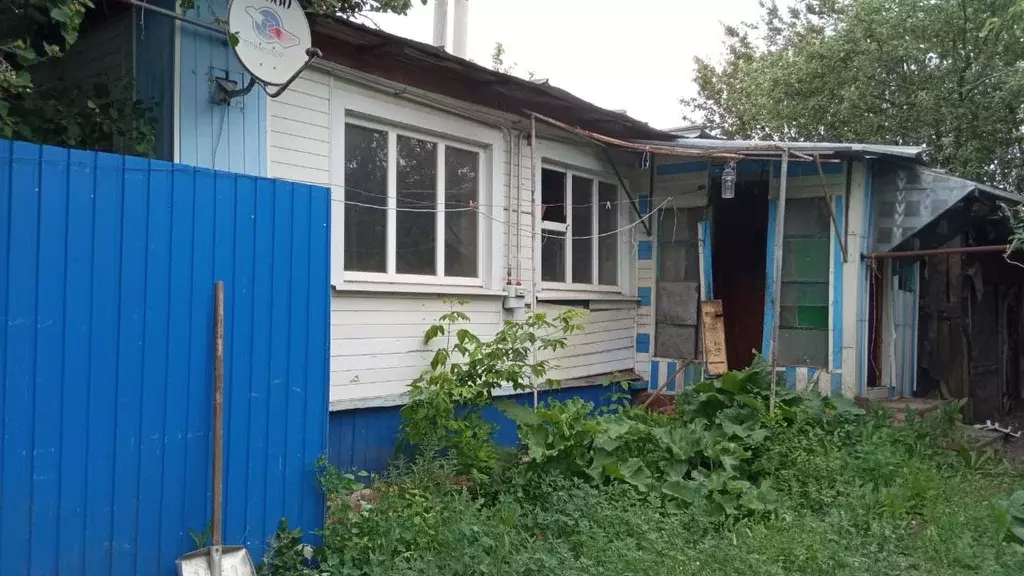 Дом в Воронежская область, Россошь Комбинатская ул. (69 м) - Фото 0