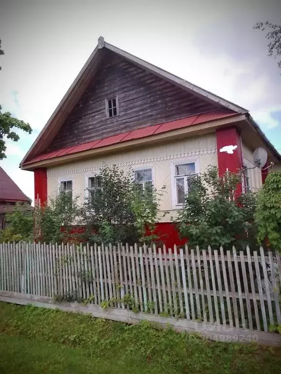 Дом в Новгородская область, Маловишерский район, Бургинское с/пос, д. ... - Фото 0