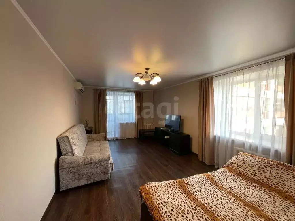 2-к кв. Татарстан, Казань ул. Мулланура Вахитова, 5к2 (80.0 м) - Фото 0