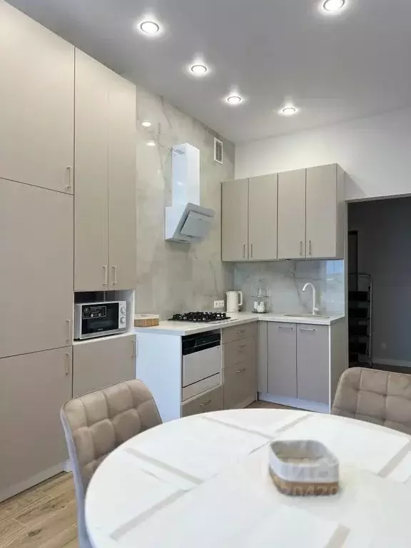 1-к кв. Калининградская область, Зеленоградск ул. Гагарина, 87 (47.0 ... - Фото 1