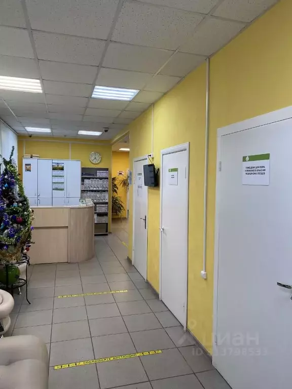 Помещение свободного назначения в Санкт-Петербург просп. Космонавтов, ... - Фото 0