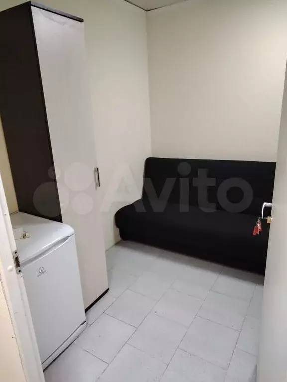 Комната 7,5 м в 5-к., 2/4 эт. - Фото 0