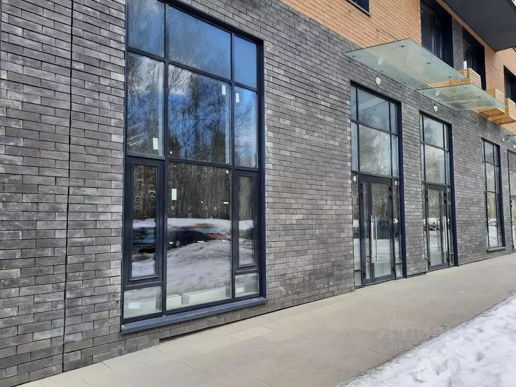 Помещение свободного назначения в Москва бул. Скандинавский, 23к1 (96 ... - Фото 1