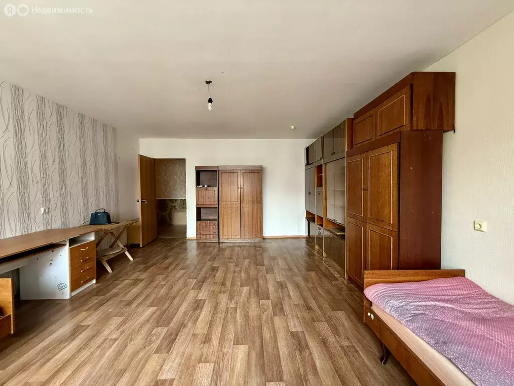 3-комнатная квартира: Красное Село, улица Спирина, 5к1 (80.8 м) - Фото 1