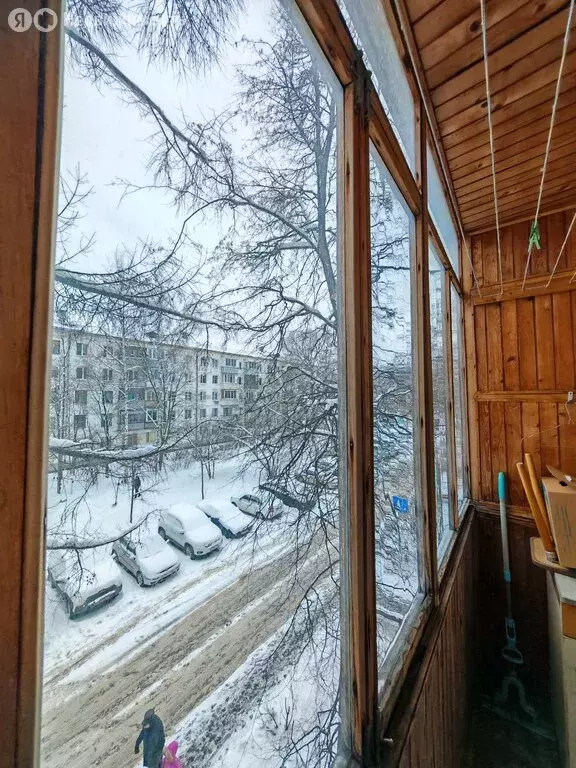 2-комнатная квартира: Лобня, Мирная улица, 28 (45 м) - Фото 0