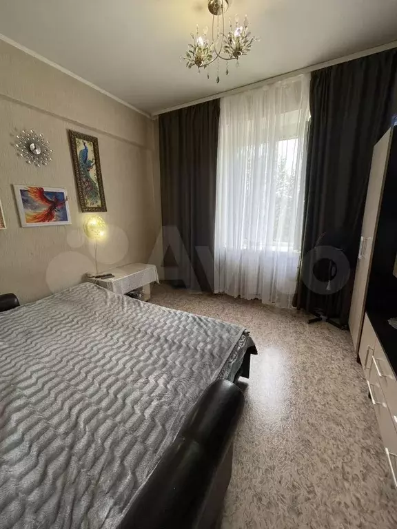 Комната 17,5 м в 6-к., 3/4 эт. - Фото 0