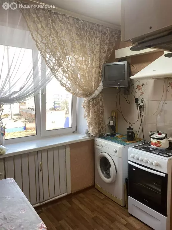 3-комнатная квартира: Бузулук, улица Шевченко, 74 (50 м) - Фото 0