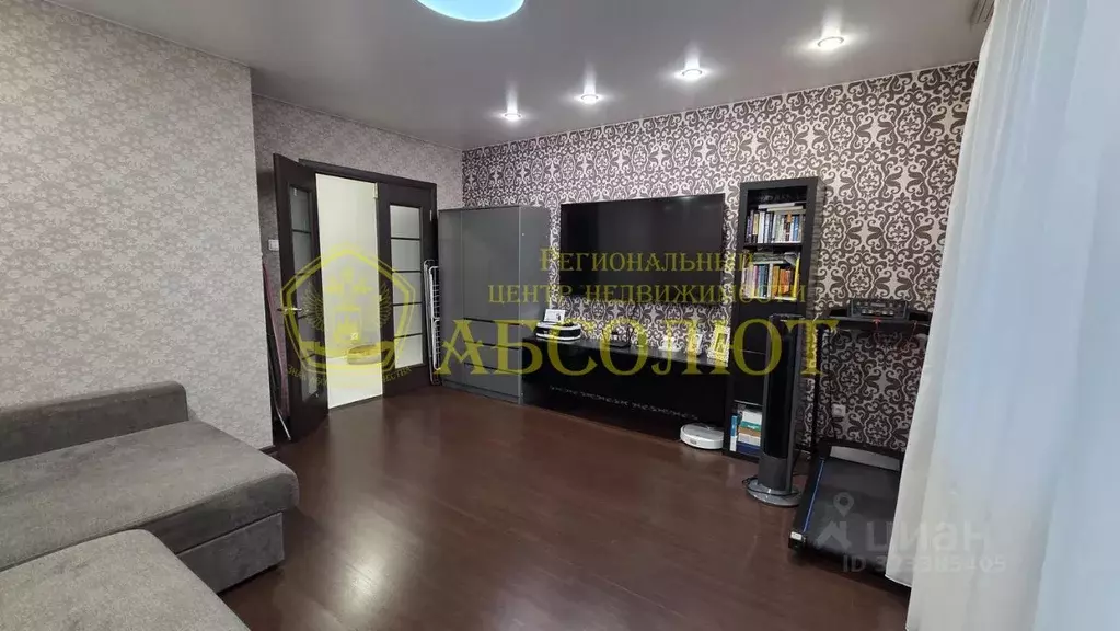 2-к кв. Свердловская область, Ревда ул. Максима Горького, 62к1 (60.2 ... - Фото 2