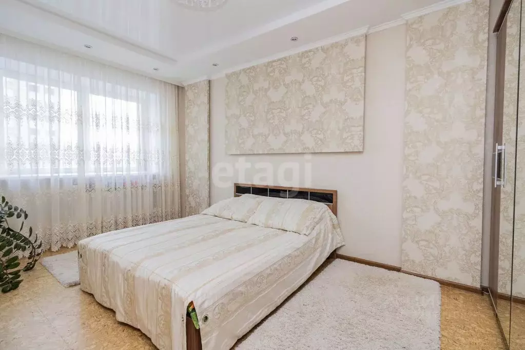 3-к кв. Тюменская область, Тюмень ул. Газовиков, 41к1 (114.0 м) - Фото 1
