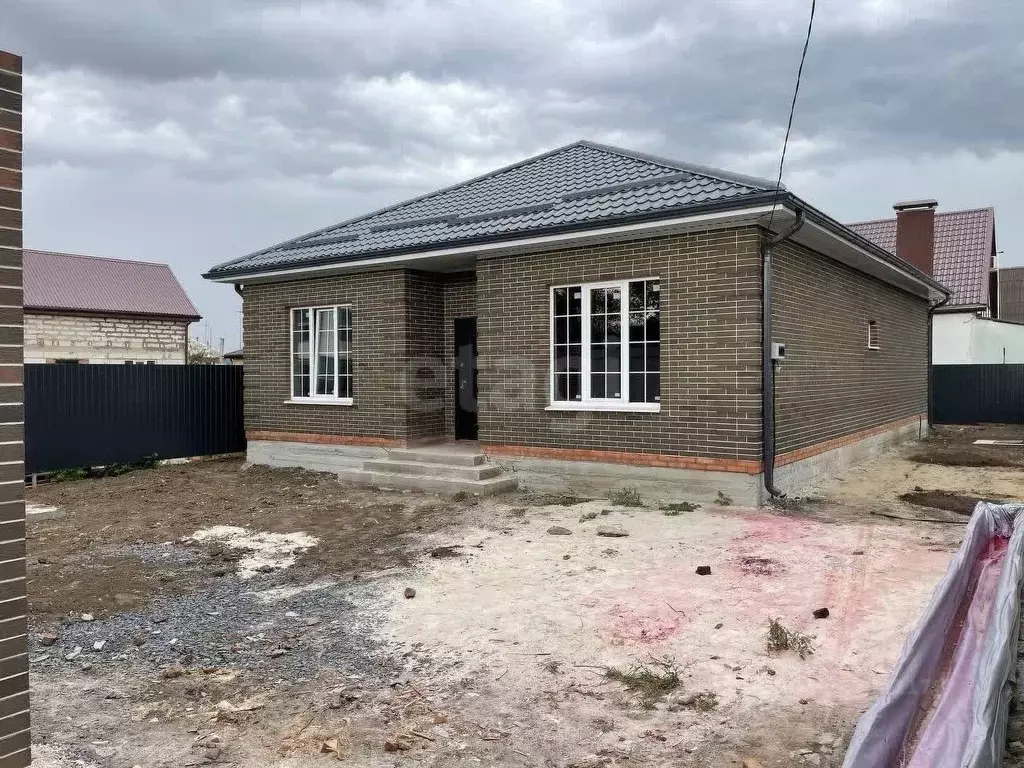 Дом в Ростовская область, Азовский район, с. Кулешовка Новая ул. (120 ... - Фото 1