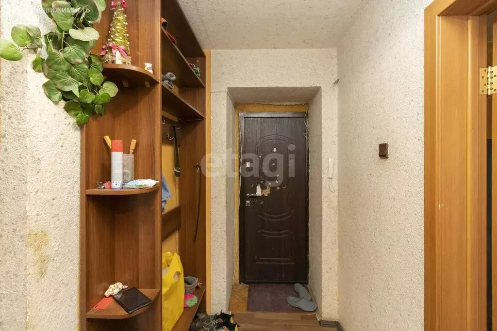 3-комнатная квартира: Тюмень, Ялуторовская улица, 16 (59.7 м) - Фото 2