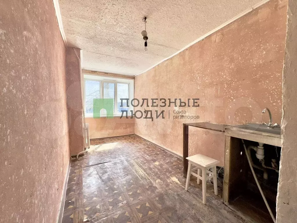 Комната 11,3 м в 1-к., 1/5 эт. - Фото 0