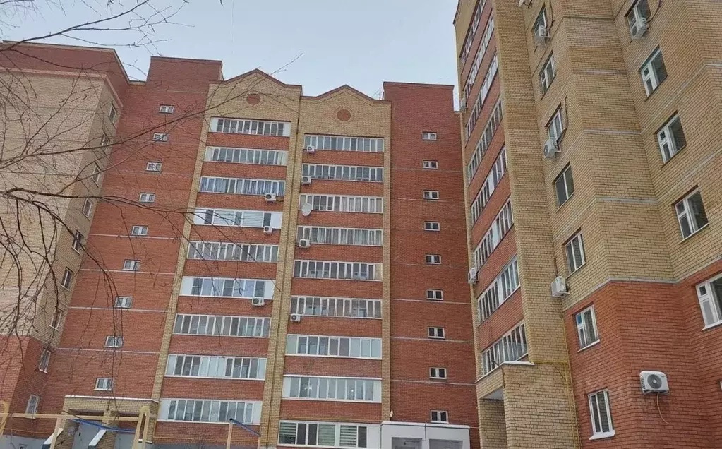 2-к кв. Татарстан, Казань ул. Зур Урам, 42 (62.1 м) - Фото 1