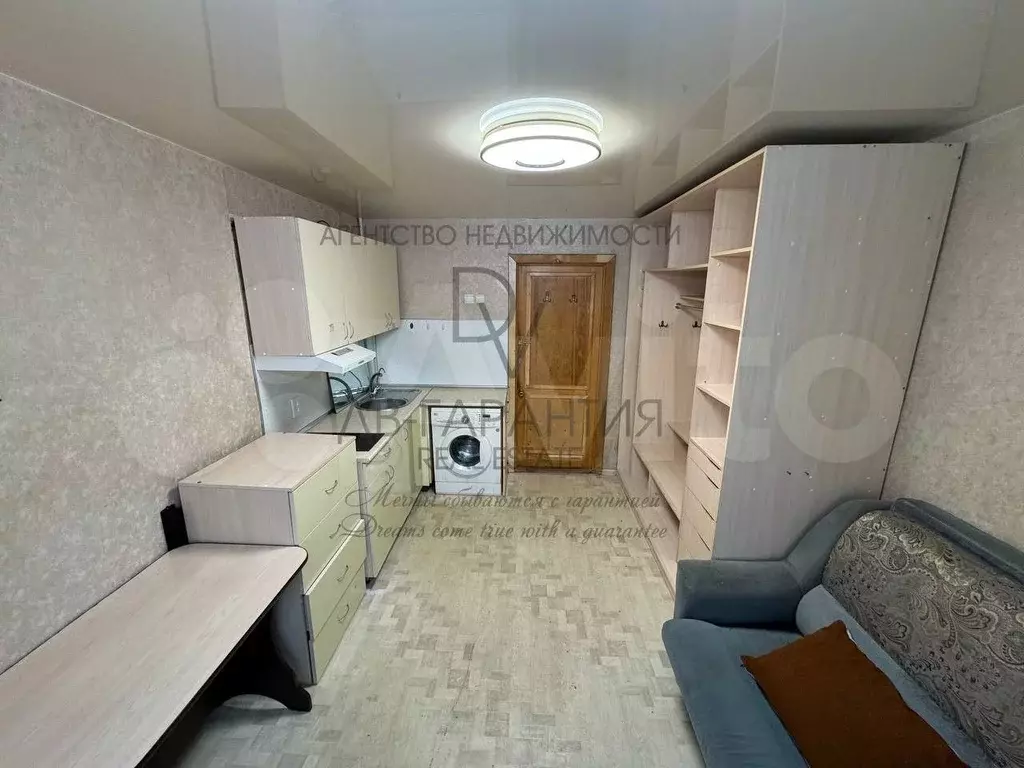 Комната 12,1 м в 1-к., 1/4 эт. - Фото 1