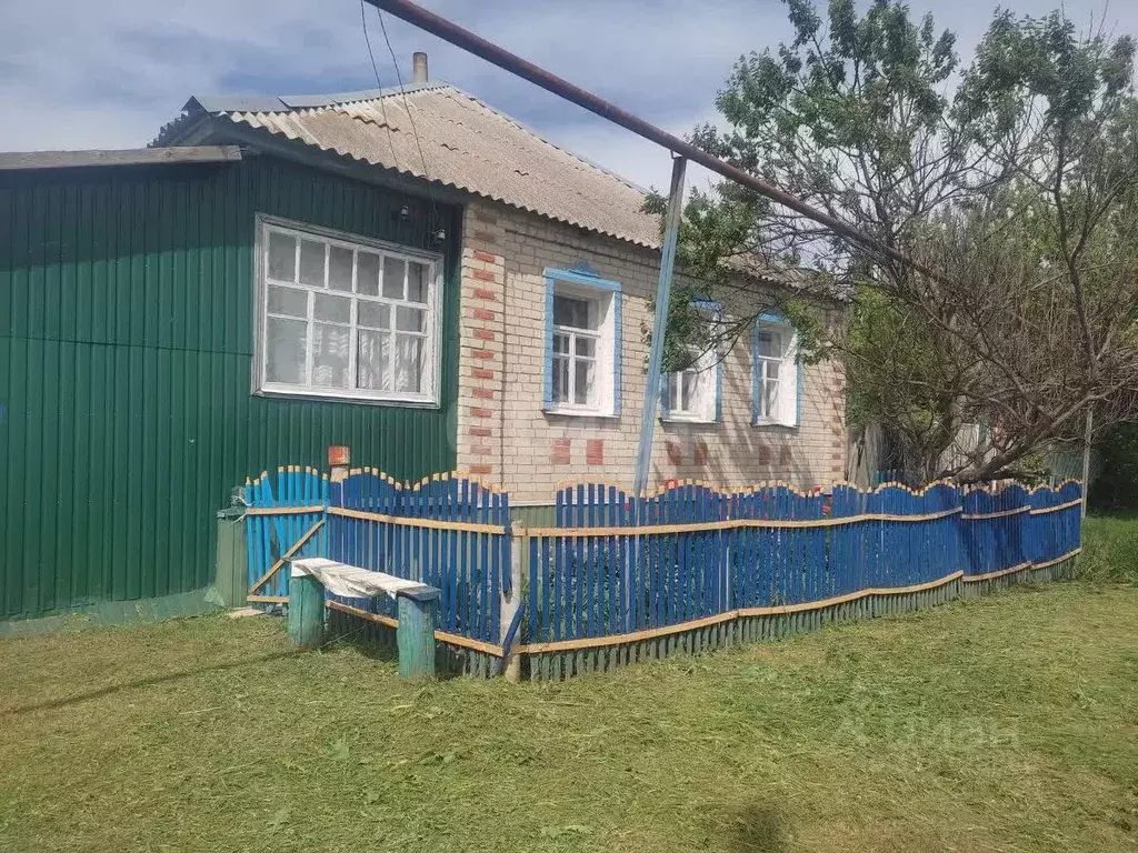 Дом в Белгородская область, Красногвардейский район, Веселовское ... - Фото 1