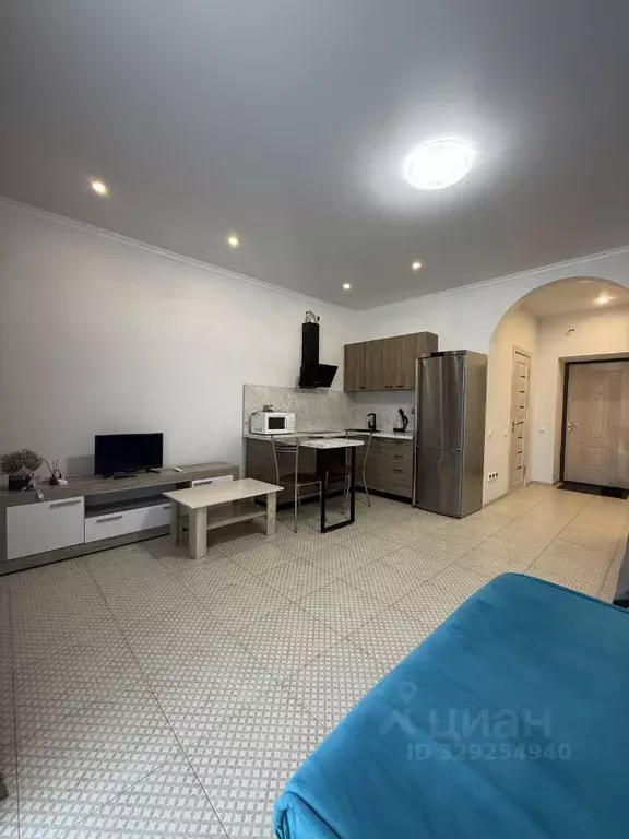 Студия Тюменская область, Тюмень Комбинатская ул., 54к2 (35.0 м) - Фото 1