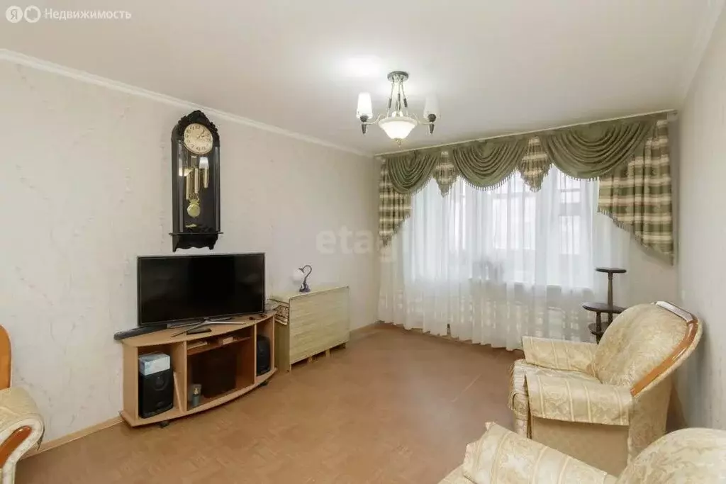 2-комнатная квартира: Тюмень, 6-й микрорайон, улица Валерии ... - Фото 1